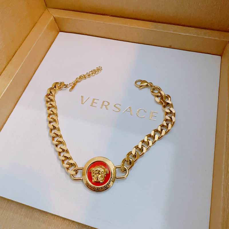 Versace bracelet lyx334